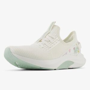 Women's New balance sage and flowers Shoes